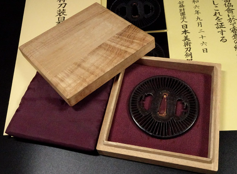 NBTHK Tsuba Japanese Accessory "Kikusuisukashi" 28.93 in17