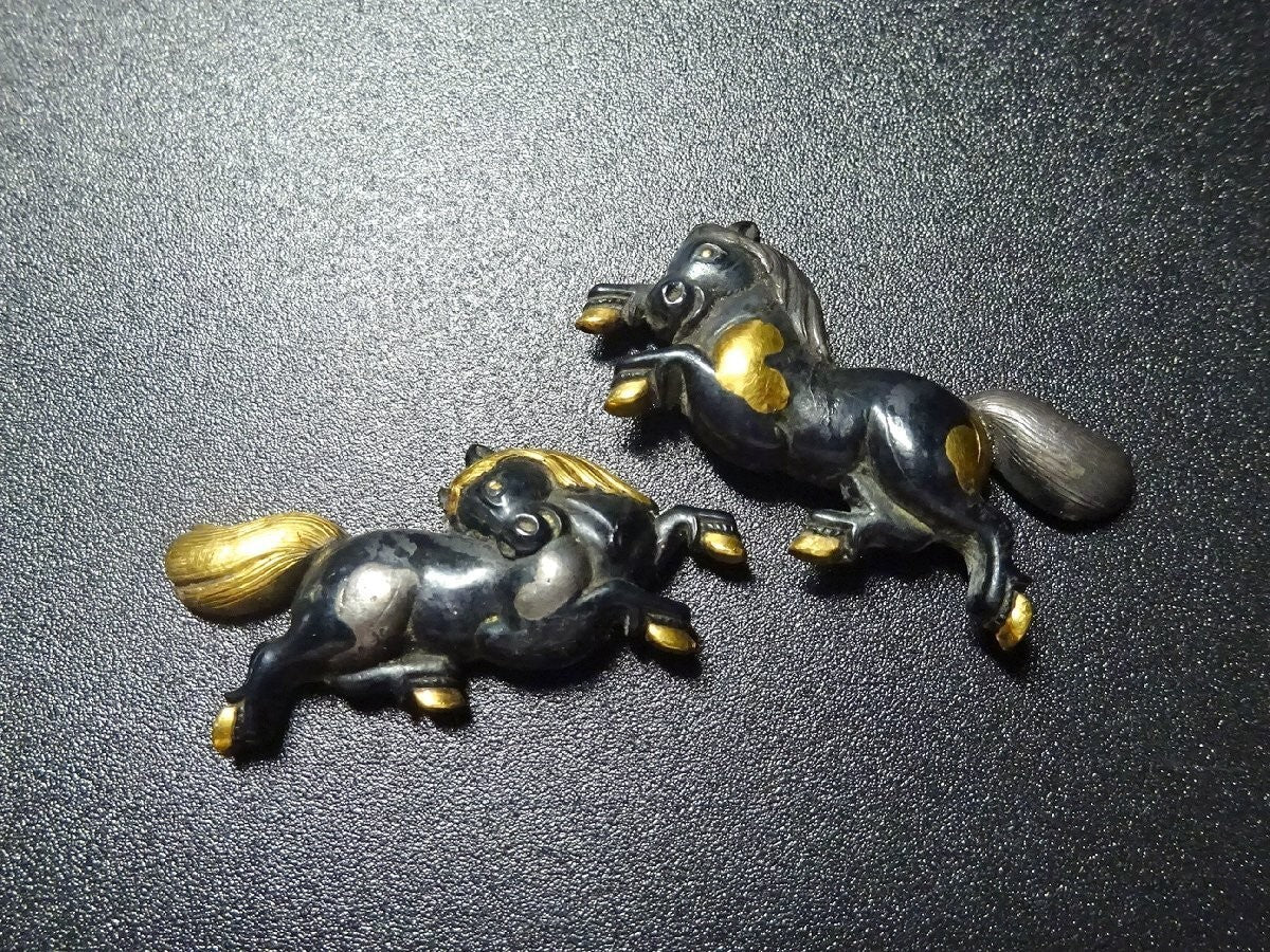 Menuki Japanese Accessory "Wild Horse" 1.14 in1