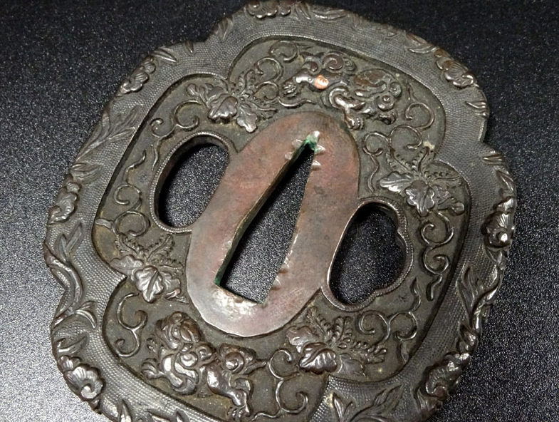 NBTHK Tsuba Japanese Accessory "Lion Flower Paulownia" 3.09 in10