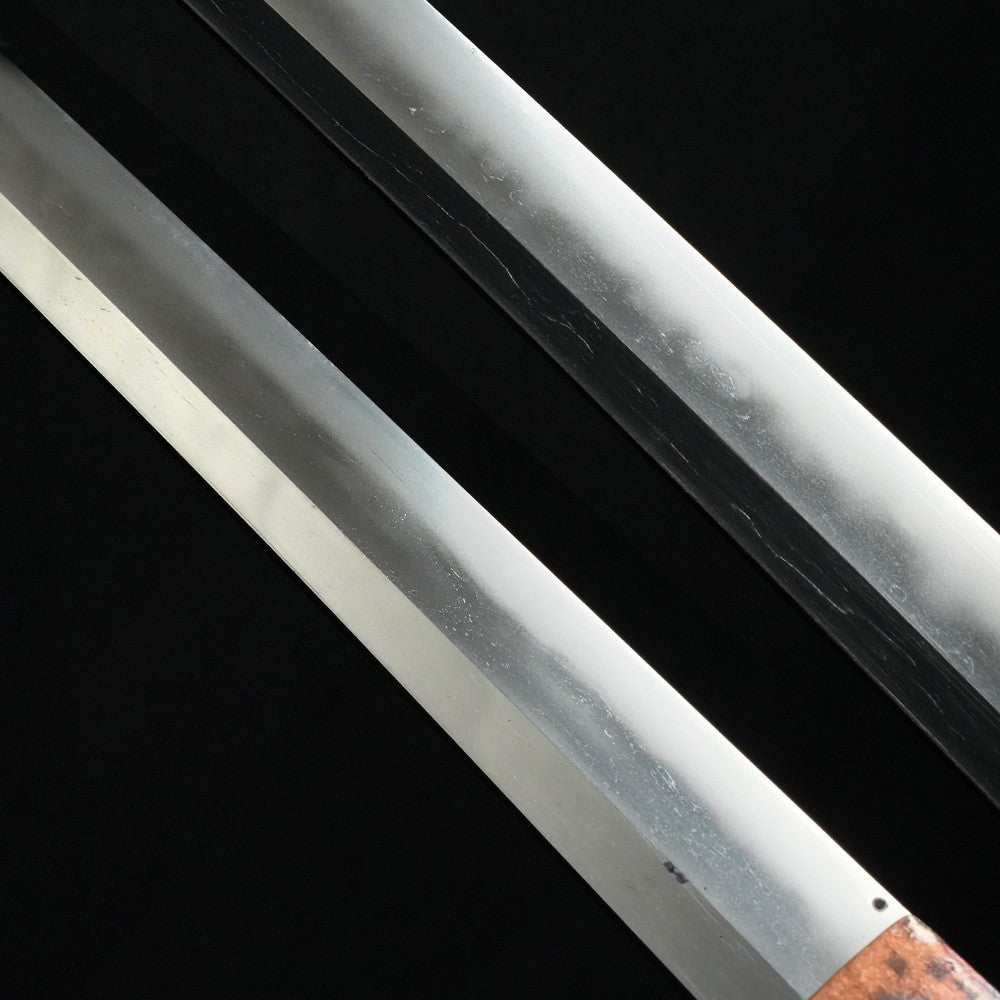 Japanese Katana Sirasaya Hizen Ichimonji Dewanokami Yukihiro Orandakitae 28.07in8
