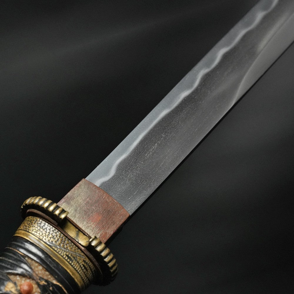 Japanese Samurai Sword Antique Wakizashi Koshira Mumei (Den Sue-Nio) 12.32 in2