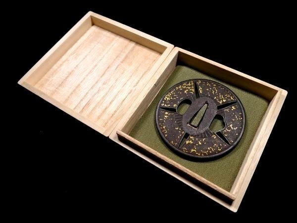 Tsuba Japanese Sword Accessory "Five-fan openwork design" 3.14 in9