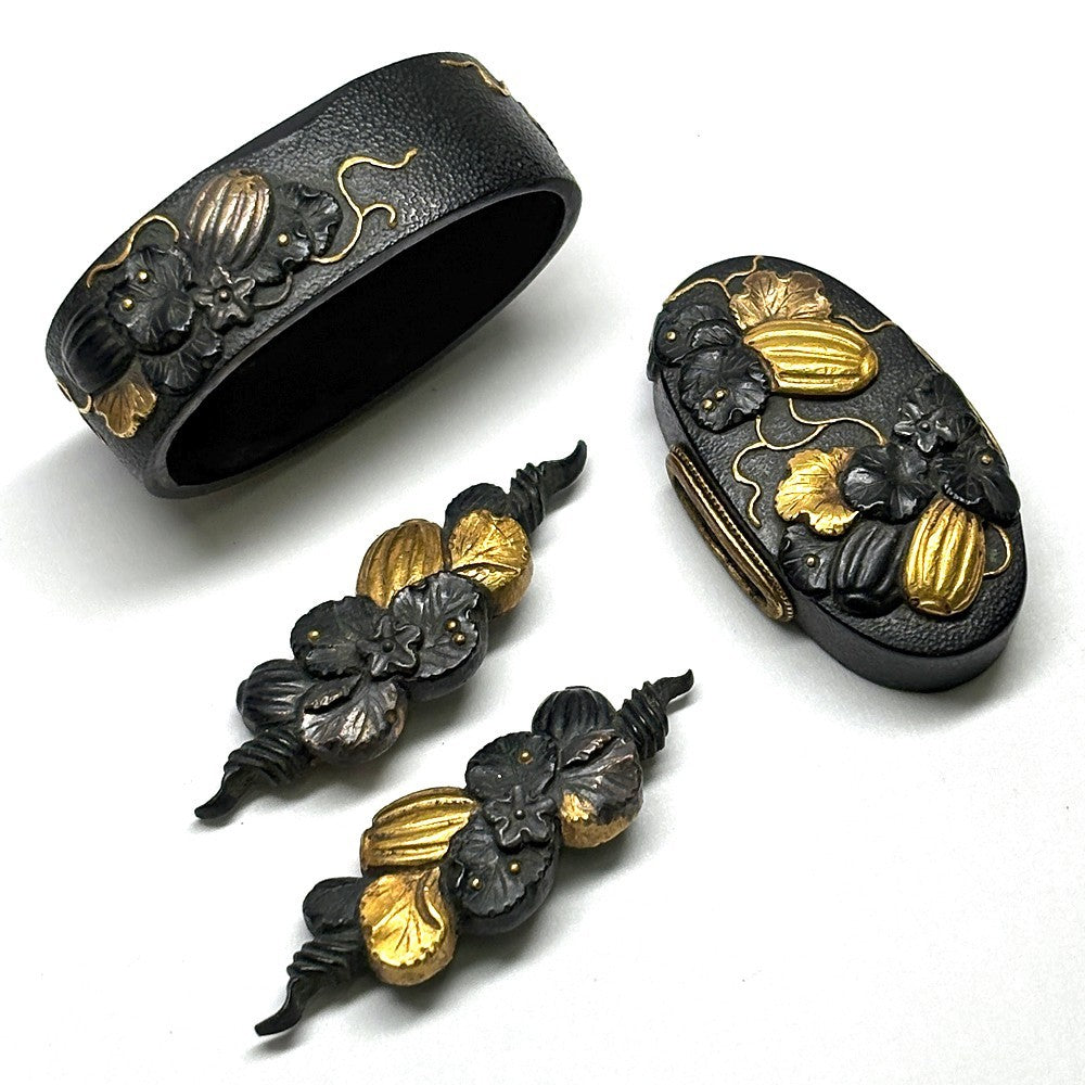 Futigashira Menuki Japanese Sword Accessory ”Thread Melon” 1.48 in2