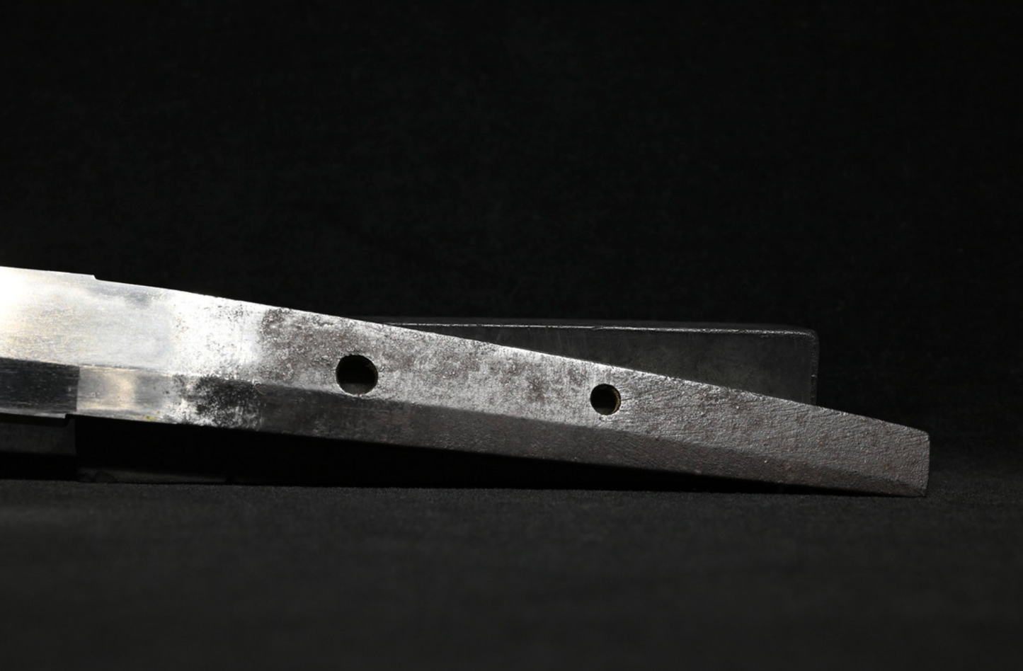 Japanese Antique Sword Katana Shirasaya "Kanenobu" Notareba Mokume-hada 23.89 in15
