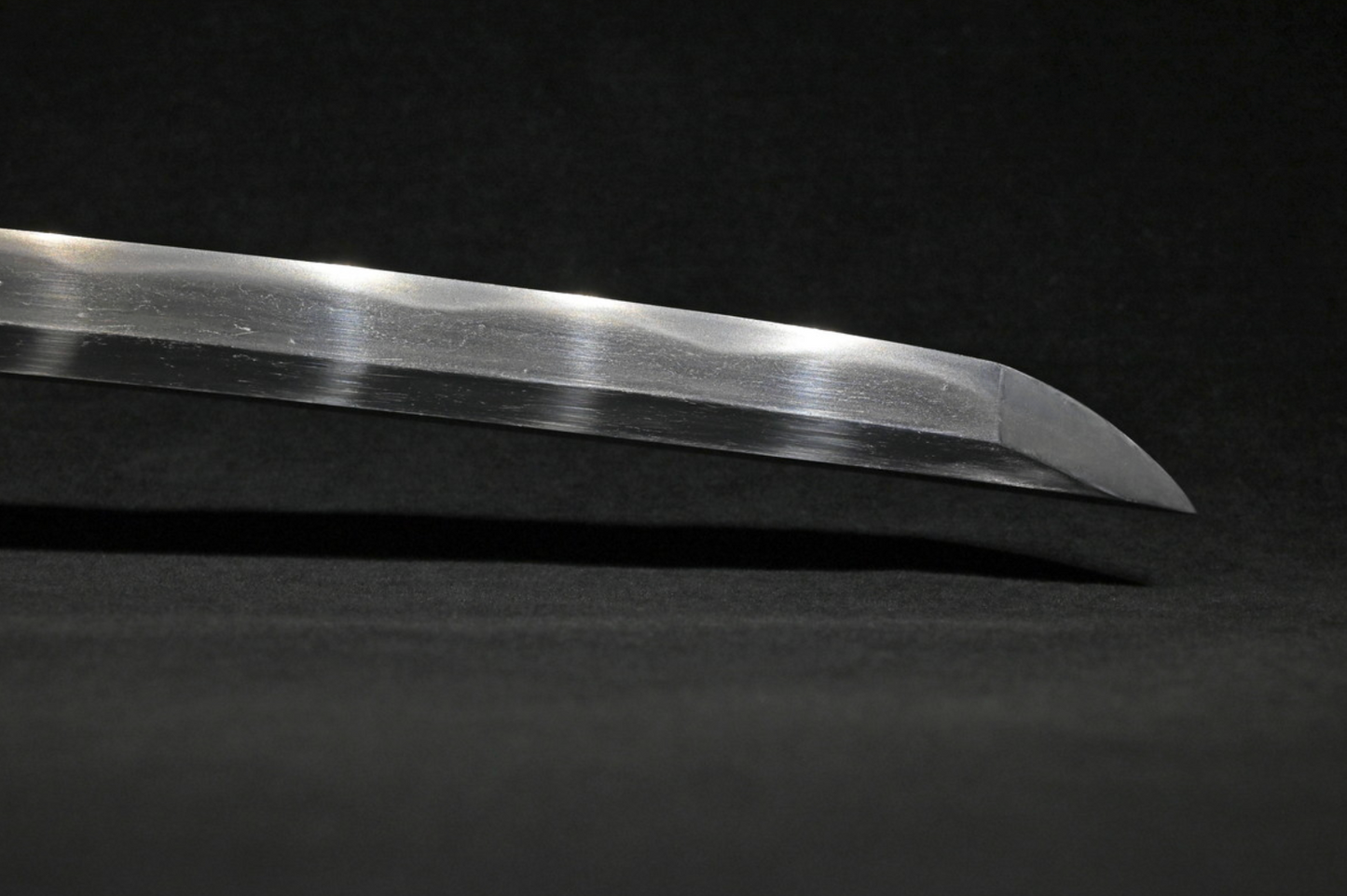Japanese Antique Sword Katana Shirasaya "Kanenobu" Notareba Mokume-hada 23.89 in14