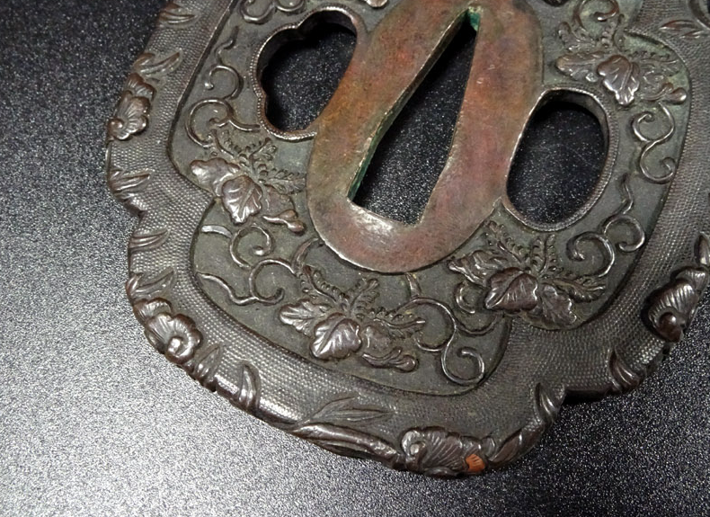 NBTHK Tsuba Japanese Accessory "Lion Flower Paulownia" 3.09 in6