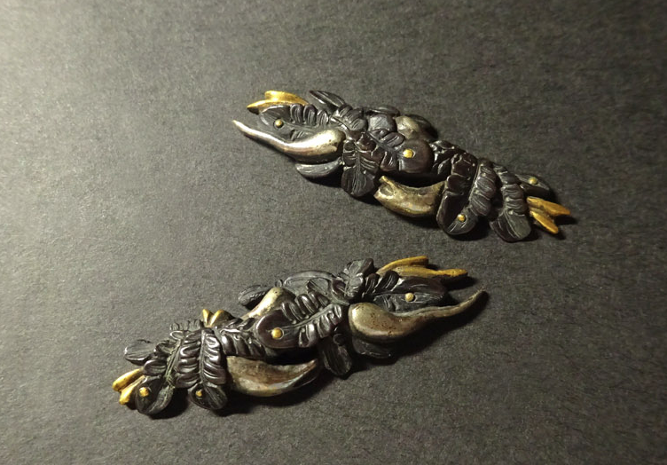 Menuki Japanese Accessory "Rahuku" 1.63 in2