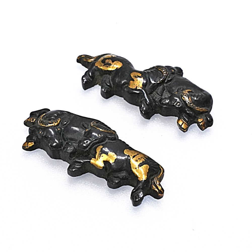 Menuki Japanese Accessory "Cattle" 1.25 in2