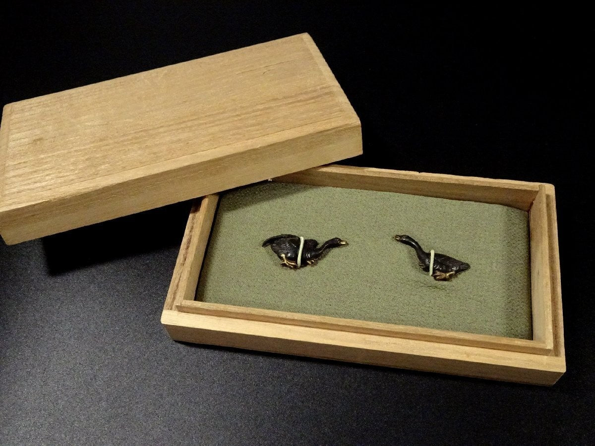Menuki Japanese Accessory "Wild Goose Waterfowl" 1.29 in7