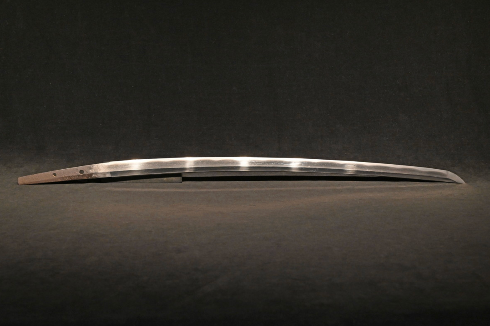 Japanese Antique Sword Katana Shirasaya "Kanenobu" Notareba Mokume-hada 23.89 in10