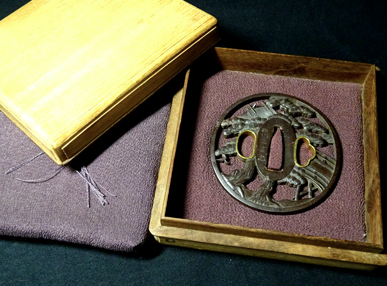 NBTHK Tsuba Japanese Accessory "Sunakawa Masayosi Flower Press " 3.03 in13