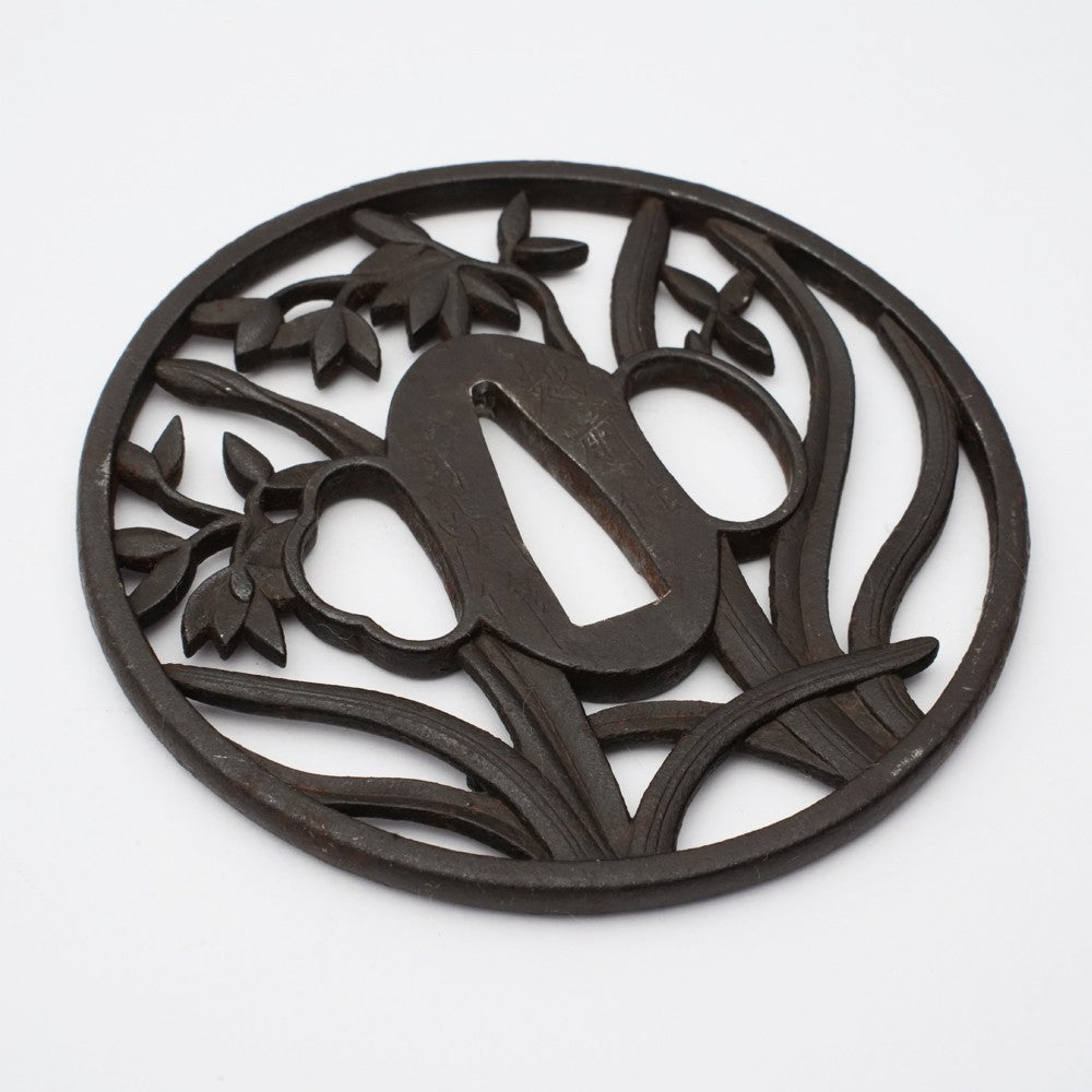 Tsuba Japanese Sword Accessory "Narcissus Etizennju Kinai" 3.23 in2