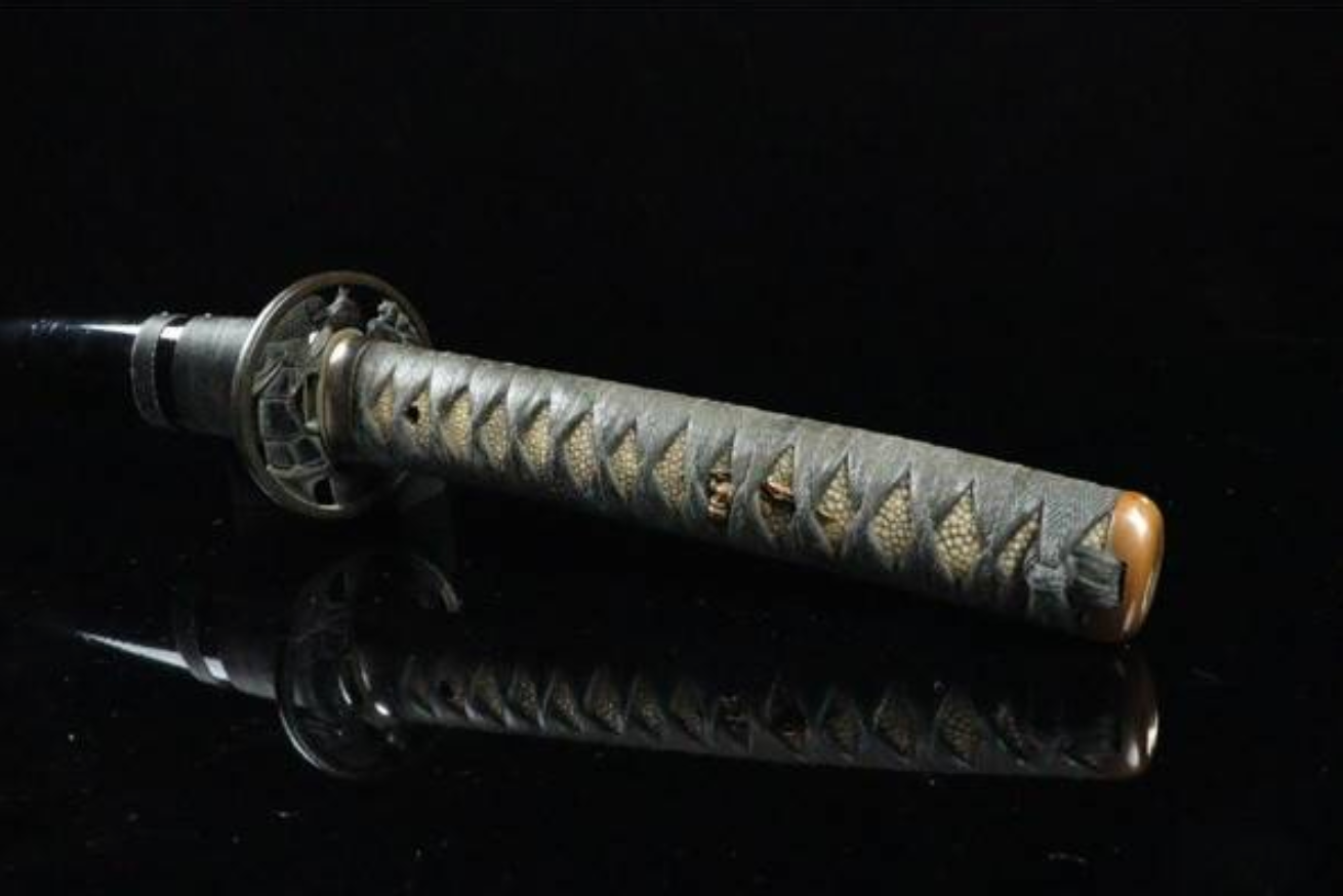 Japanese Katana "Seki-jū Mōri Kunimoto saku" Koshirae 26.24 in6