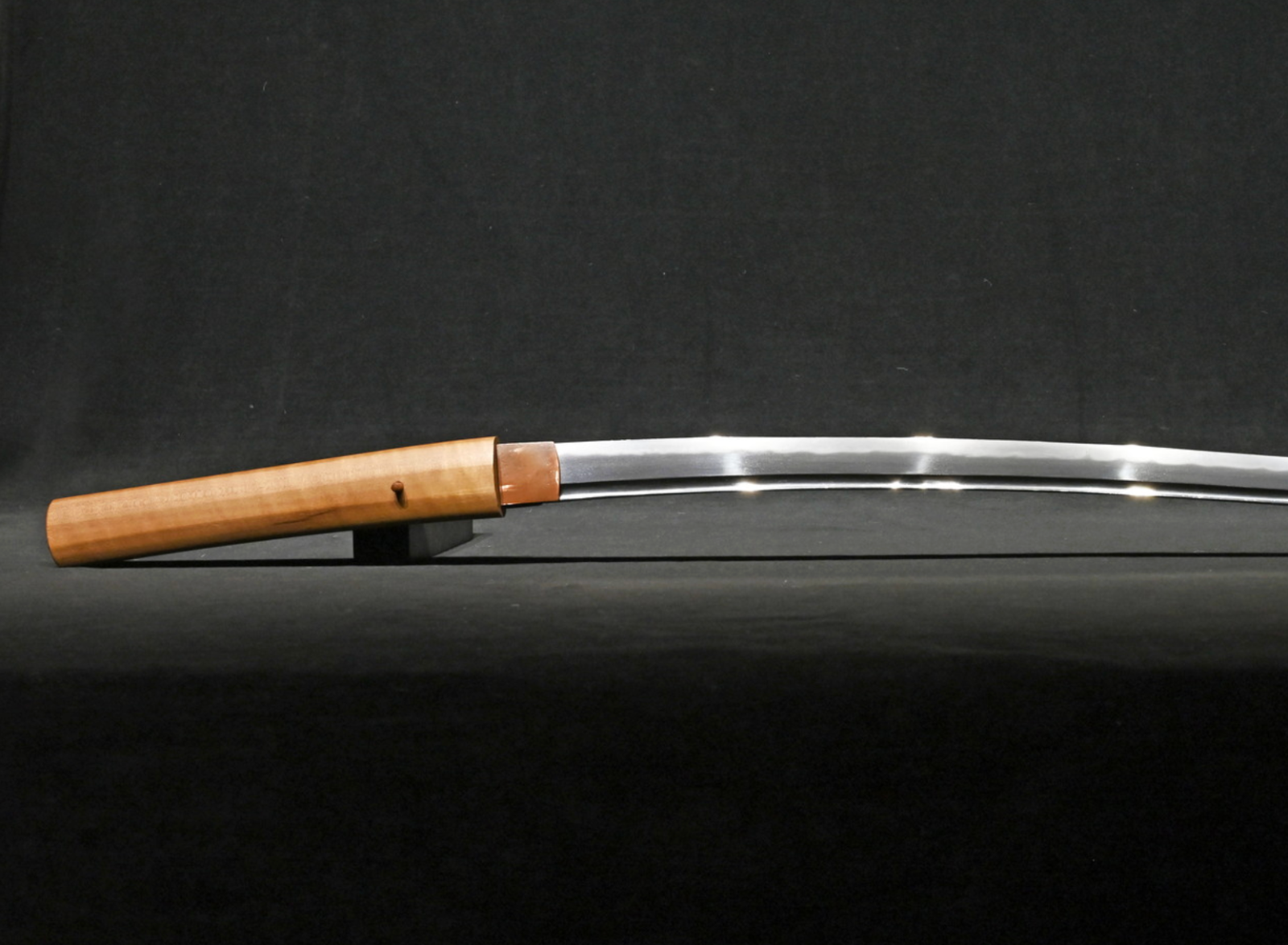 Japanese Sword Antique Unsigned Notare ni gunome hamon Katana Shirasaya 24.88 in3