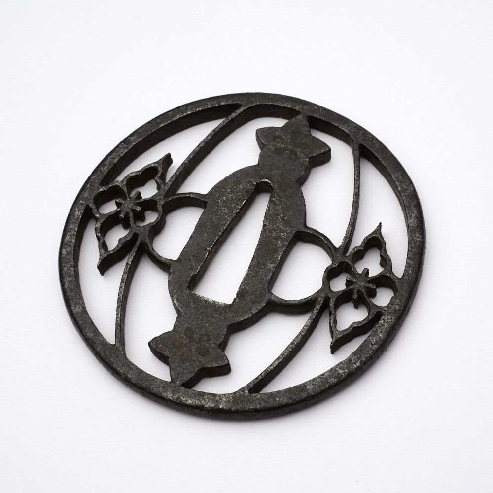 Tsuba Japanese Sword Accessory Floral Petal Openwork 3.11 in From Japan3