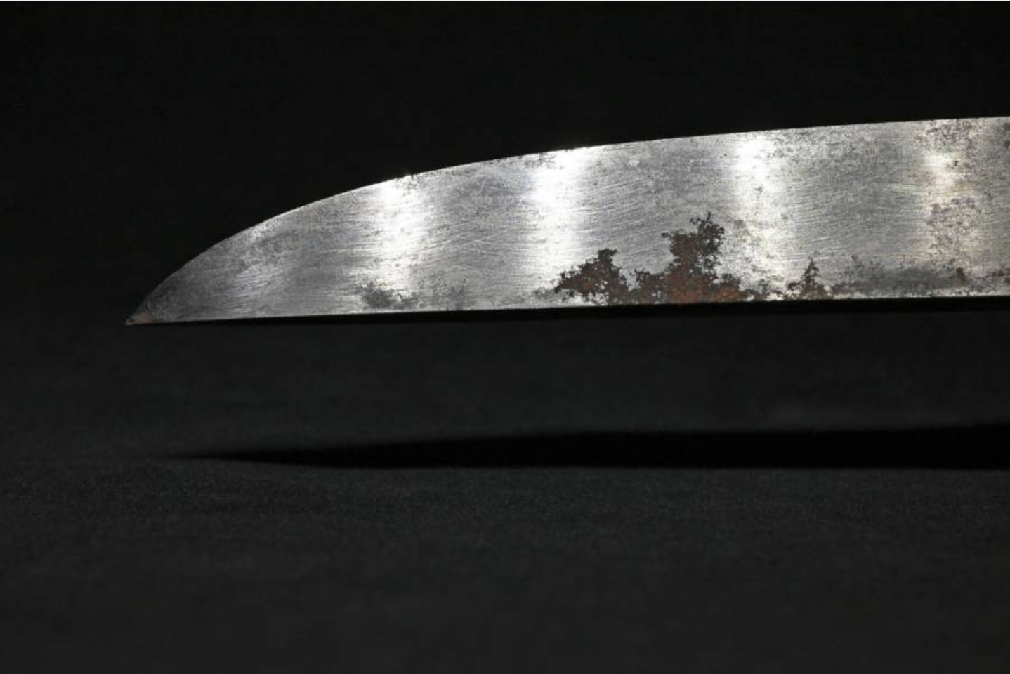 Japanese Sword  Antique Tanto Unsigned "Zaimei Unryū-zu Tsuba" 10.86 in14